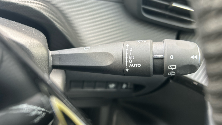 Peugeot 2008 1.2 PureTech 130 Allure 5dr Petrol Estate